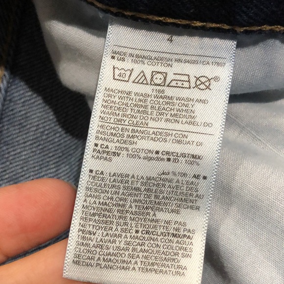 Like new! - OLD NAVY 100% Cotton High-Waist Button-Fly Slouchy Straight Jeans - Picture 5 of 11